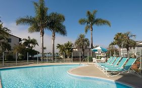 Santa Barbara Motel 6 Beach 3*