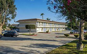 Motel 6-Temecula, Ca - Historic Old Town