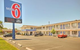 Motel 6-Fresno, Ca - Blackstone North