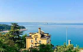 Hotel Riviera&maximilian's Triest Italien