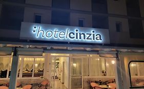 Hotel Cinzia  2*