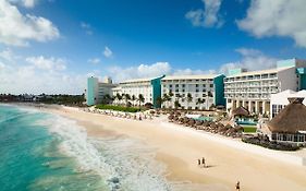Westin Hotel in Cancun Mexico
