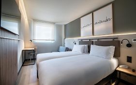 Hotel Bed4U Santander