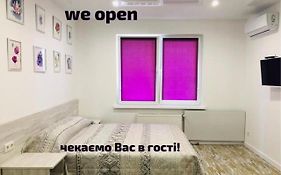 Sunny Apartments On Lomonosova 36