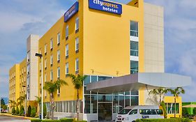 City Express By Marriott Toluca Hotel 3* México
