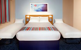 Travelodge London Central City Road