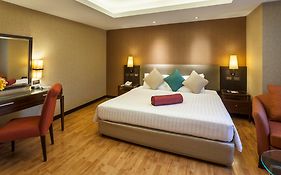 Rembrandt Hotel And Suites Sha Plus Certified  4*