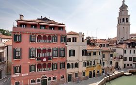 Palazzo Schiavoni D'epoca Venezia 3*