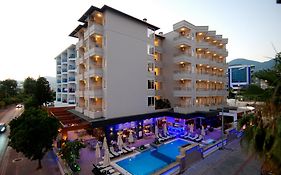 Hatipoglu Beach Hotel  3*