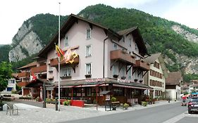 Hotel Roessli Interlaken 2*