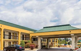 Rodeway Inn And Suites Knoxville Tn 2*
