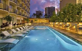 Aqua Waikiki Wave Hotel