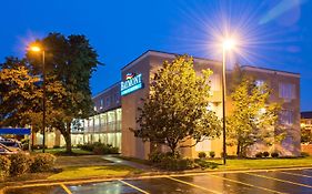 Baymont Inn And Suites Louisville East