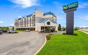 Quality Inn And Suites Milwaukee Airport