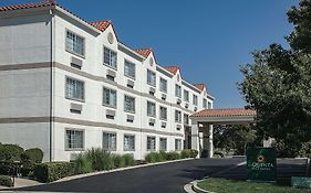La Quinta Inn & Suites By Wyndham Davis  United States