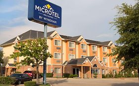 Microtel Inn & Suites By Wyndham Garland Dallas 3*