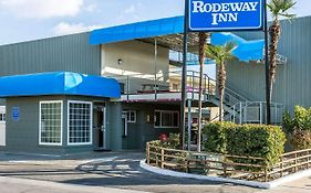 Rodeway Inn Downtown  2*