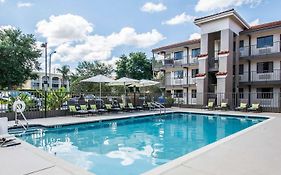 Quality Inn And Suites By The Parks Kissimmee 3*