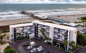 La Quinta Inn And Suites Cocoa Beach Oceanfront