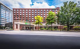Holiday Inn in Arlington Virginia