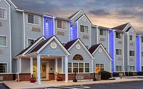 Microtel Inn & Suites By Wyndham Lillington/Campbell University