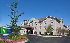 Holiday Inn Express Hotel & Suites - Belleville Area, An Ihg Hotel