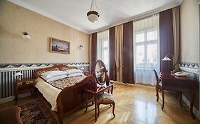 Hotel Pollera Krakow 3*