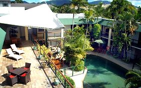 Bay Village Tropical Retreat Cairns 4*