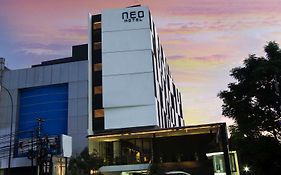 Neo Hotel Tendean By Aston  3*