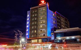 Red Planet Hotel Cebu