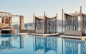 Mykonos No5 Luxury Suites & Villas  4*