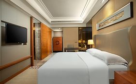 惠州皇冠假日酒店 酒店