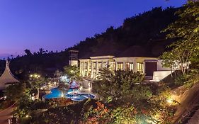 Jambuluwuk Batu Village Resort 5*