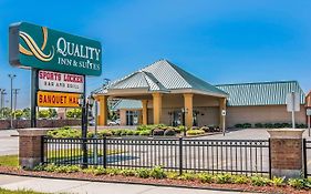 Quality Inn And Suites Livonia