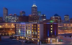 Holiday Inn Express Indianapolis Downtown 2*