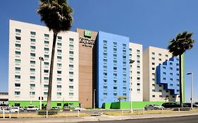Holiday Inn Express&Suites Toluca Zona Aeropuerto, an IHG Hotel