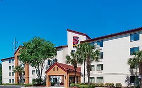 Red Roof Inn Plus Gainesville