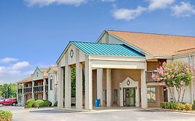 Days Inn By Wyndham Mooresville Lake Norman  United States
