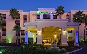 Holiday Inn Express & Suites Kendall East - Miami 2*