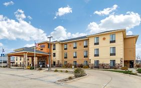 Comfort Inn & Suites Cedar Rapids North - Collins Road