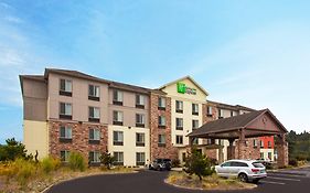 Holiday Inn Express & Suites Newport