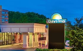 Days Inn By Wyndham Towson  United States
