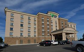 Holiday Inn Express & Suites - Waterloo/st.jacobs 2*