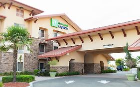 Holiday Inn Express Turlock California