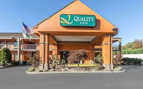 Quality Inn Johnson City 2*
