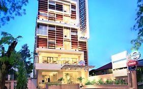 Cordela Hotel Cirebon 2*