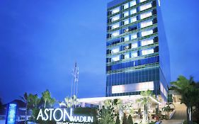 Aston & Conference Center 4*