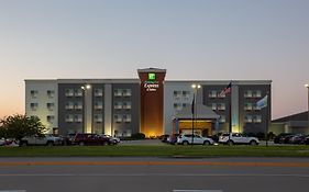 Holiday Inn Express Hotel & Suites Columbus, An Ihg Hotel