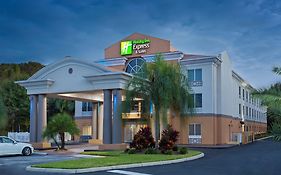 Holiday Inn Express Tavares Florida