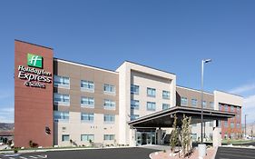Holiday Inn Express & Suites - Ely, An Ihg Hotel